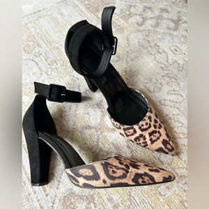 European Boutique Animal Print Heels. Size 9 / 41